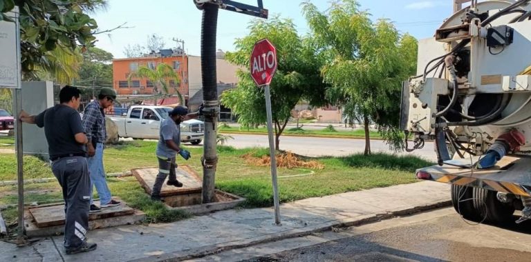 Atienden solicitudes ciudadana a través de servicios públicos