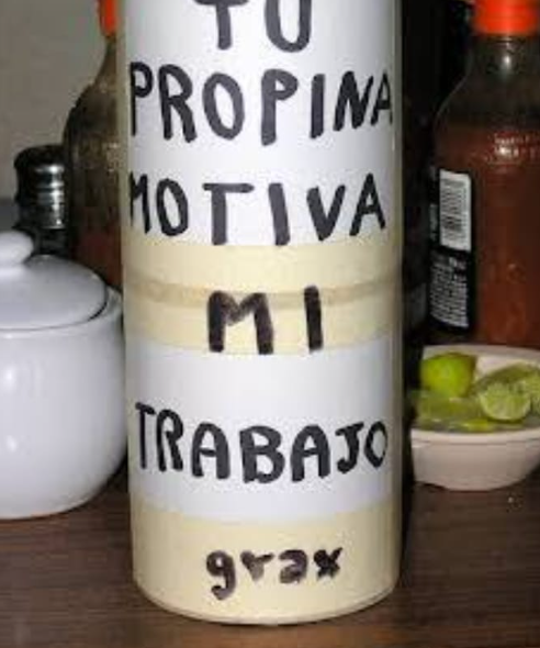 Los rateros hasta las propinas se llevan de un restaurante