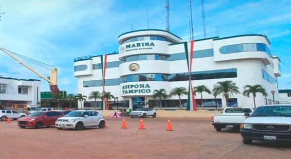 Remueven a 30 miembros de la Sipona Tampico por contrabando fiscal