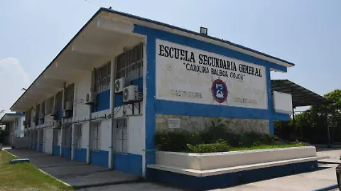 Impulsan prevención del embarazo adolescente en secundaria de Tampico