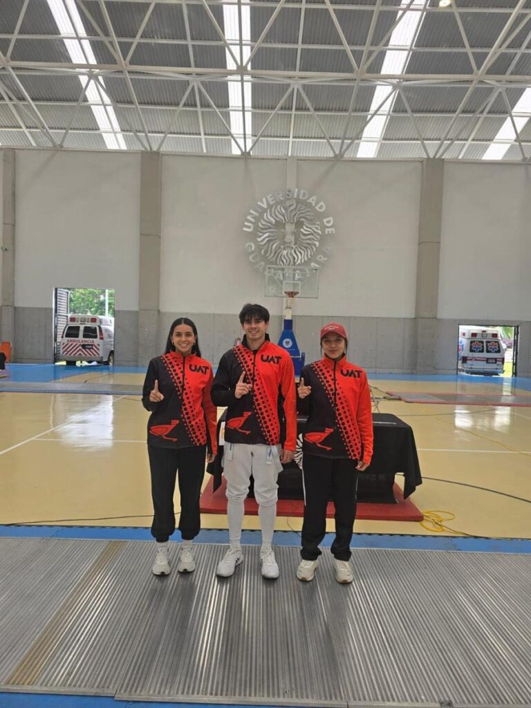 Estudiantes de la UAT conquistan el medallero en el nacional de Esgrima