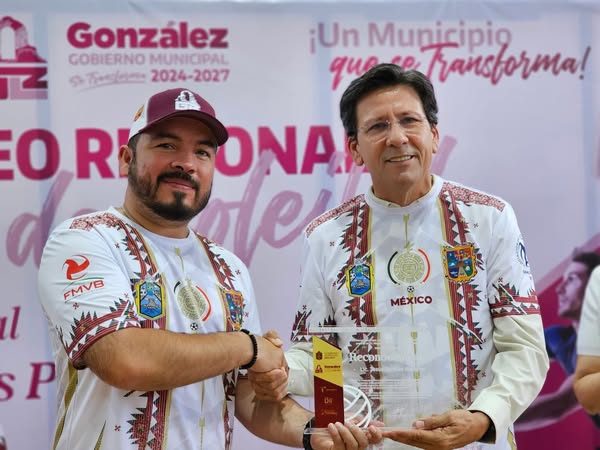 Gobierno de González Rinde Homenaje a Jesús Perales Navarro