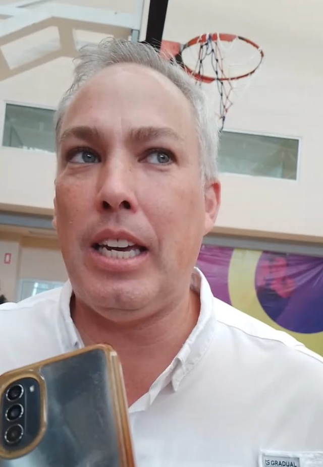 Fernando Tamayo desmiente haber renunciado a la Dirección de Deportes