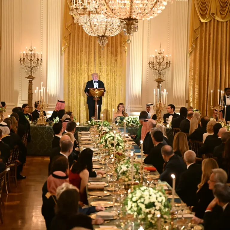 ¿Quién asistió a la cena de Trump para el príncipe heredero saudí?