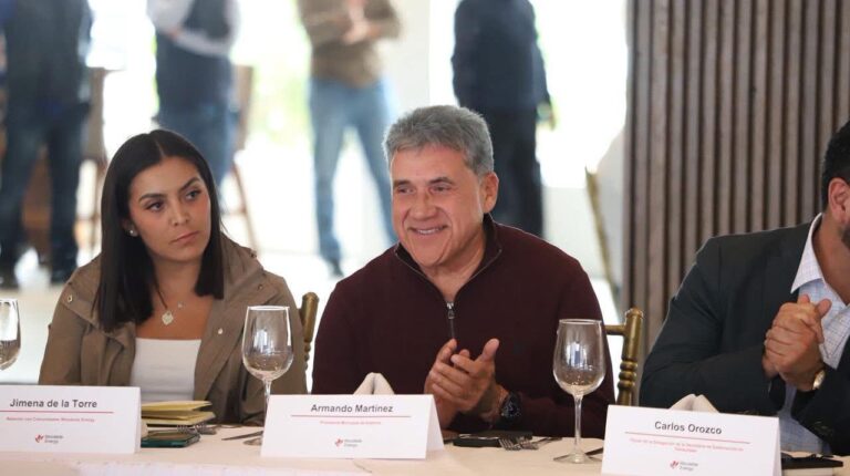 Fortalece Armando Martínez sinergia con el sector energético