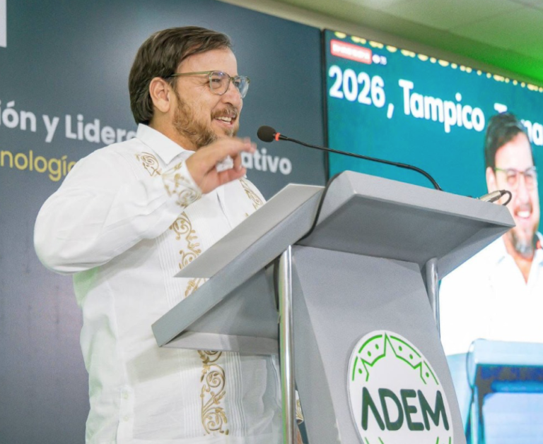 Clausura secretario de Educación Congreso Internacional de Gestión y Liderazgo Educativo