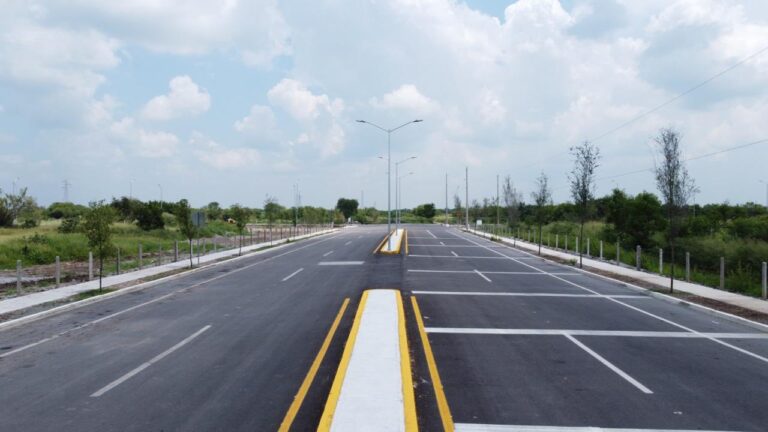 Supera gobierno de Américo Villarreal los 3.7 millones de metros cuadrados pavimentados en Tamaulipas