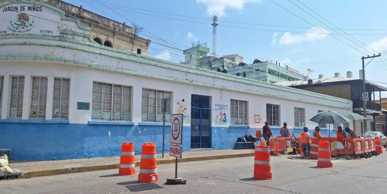 Preocupa a Madres de Familia Trabajos de Gasera a las Puertas de Kínder