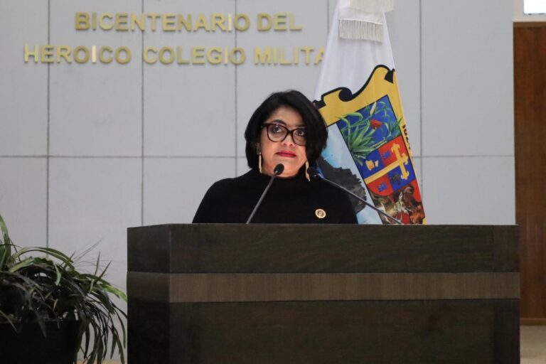 Plantean en el Congreso garantizar salud menstrual gratuita y fortalecer medicina del deporte.