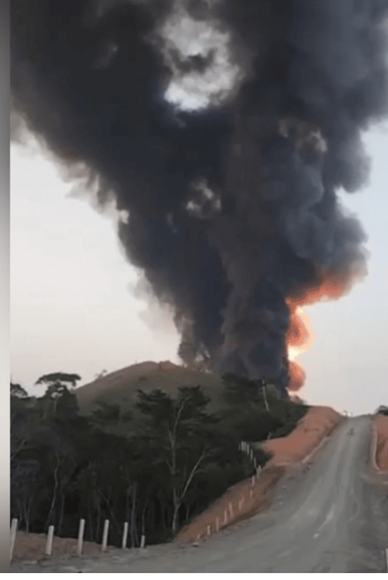 ¡Otra vez! Pozo Krem 1 se incendia en Las Choapas por segundo día consecutivo; Pemex explica