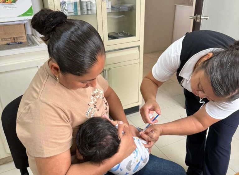 Casos de sarampión disminuyen en el país, Tamaulipas sigue con vacunación y sin contagios