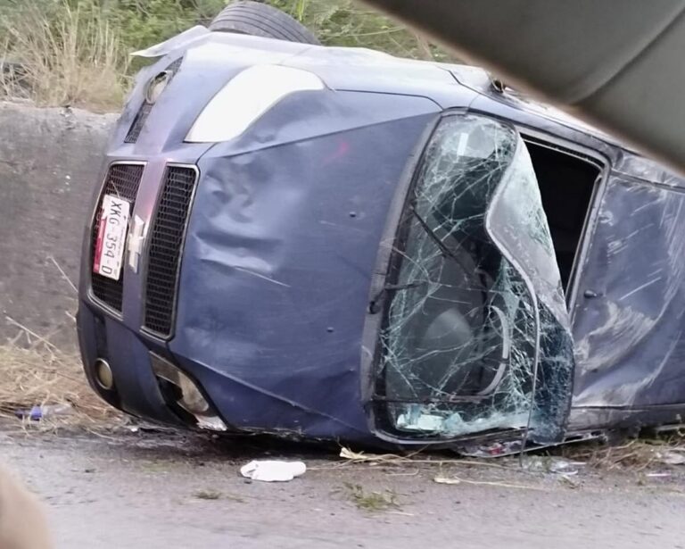 Accidente vial en el corredor urbano Luis Donaldo Colosio