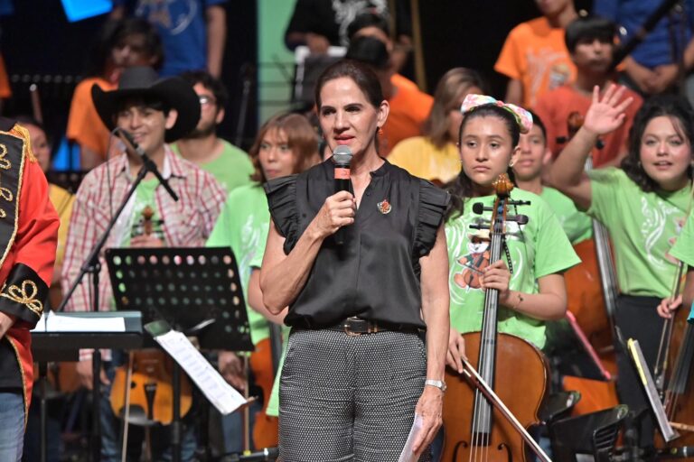 DIF Tampico Celebra a la Niñez con Emotivo Concierto «El Grillito Cantor: Un Viaje Sinfónico