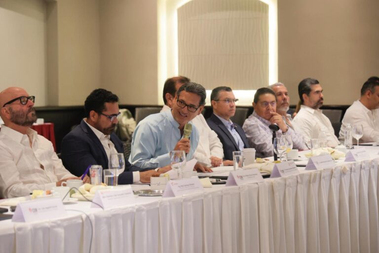 Participa Erasmo González Robledo en presentación del Proyecto Génesis ante el Consejo Empresarial de Ciudad Madero