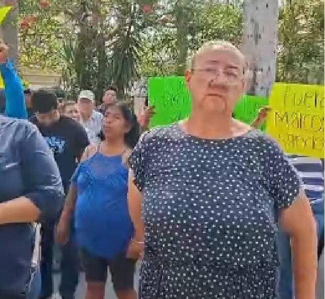 Cae mano dura en la Laguna del Carpintero! Retiran riesgos y frenan conflictos