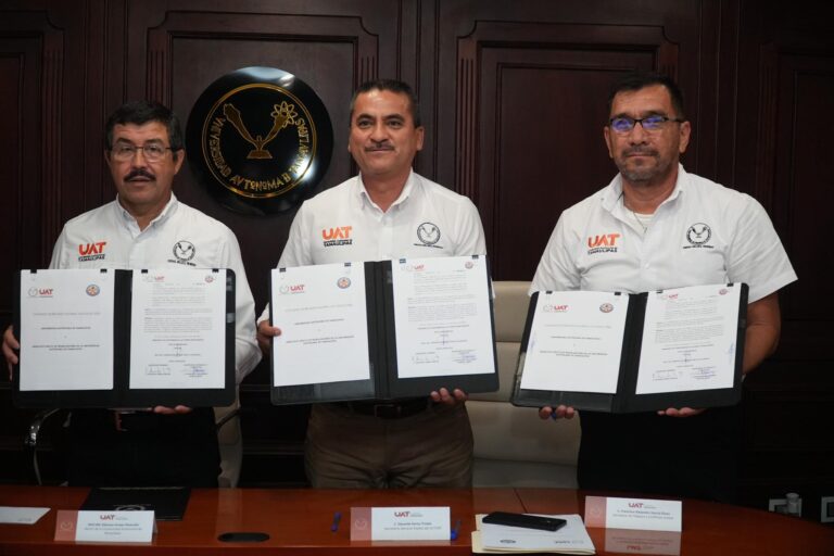 La UAT y el SUTUAT firman convenio de revisión salarial 2026
