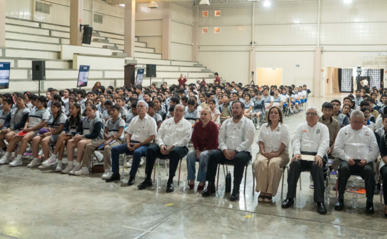 Participa la UAT en sesión nacional de las “Clases Masivas de Historia