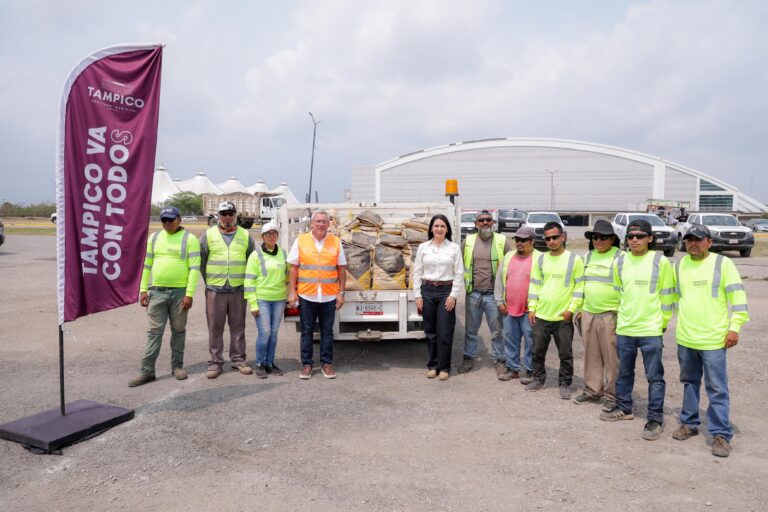 Monica Villarreal arranca programa “VAcheando” para atender más de mil 300 baches