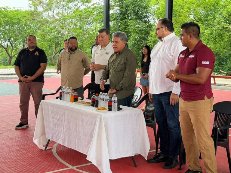 Promueve Armando Martínez el deporte entre la juventud altamirense