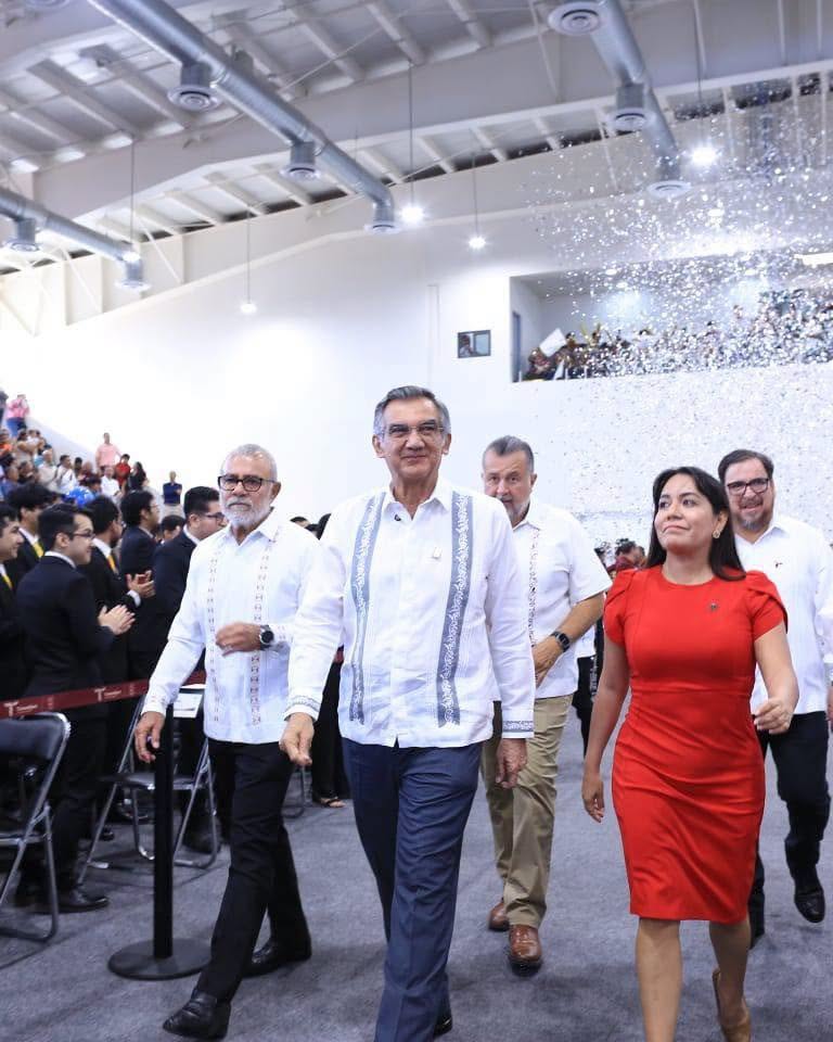 *Entrega Américo gimnasio-auditorio al Tec Victoria; inversión fue de 84 mdp*