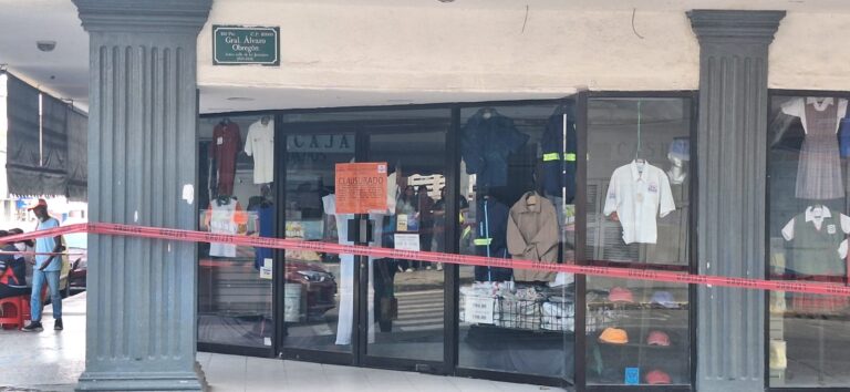 Desalojan y clausuran edificio con daños estructurales en el centro de Tampico