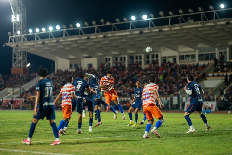 Correcaminos y Chivas regalan electrizante empate sin goles en el Marte R. Gómez