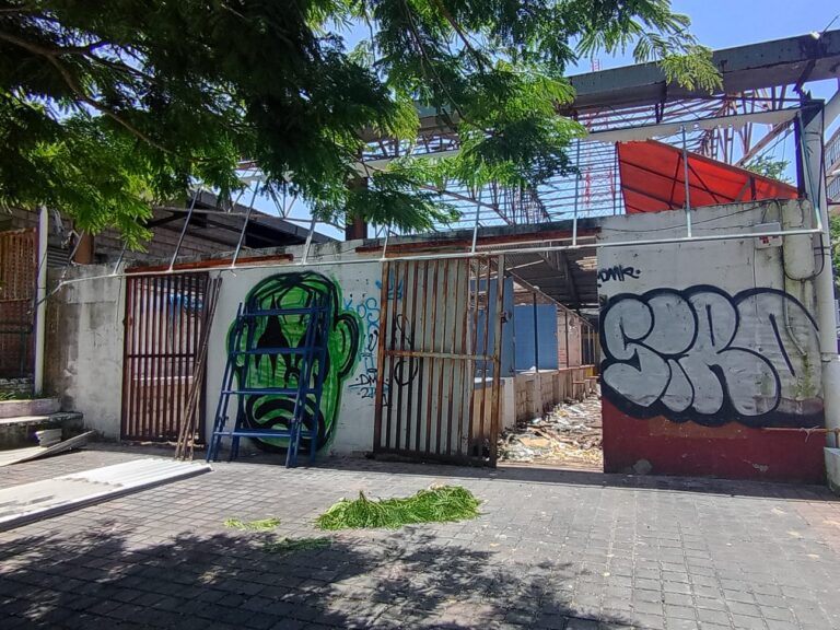 Avanza retiro del mercado provisional; se busca recuperar el predio para movilidad urbana