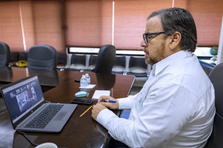 Respalda la SET acuerdos de la CONAEDU sobre redes sociales y escuelas militarizadas*