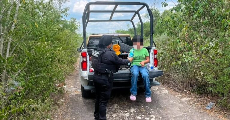 Rescatan a niña de 11 años que caminaba sola por carretera en Tamaulipas