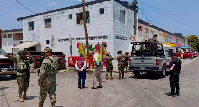 Sorpresa entre la basura! Hallan supuesto artefacto explosiv0 en mercado de Tampico