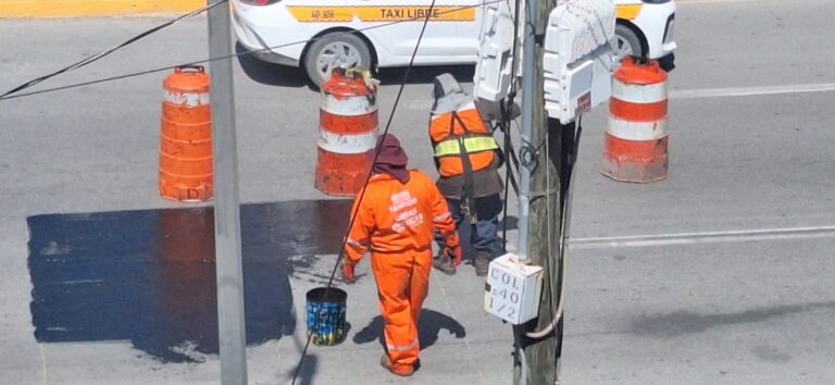 Avanza bacheo en zona centro de Tampico; preven reparar 40 puntos en un mes