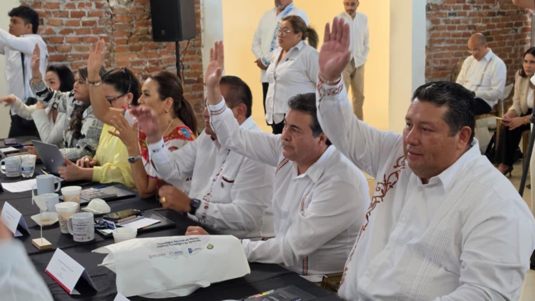 Participa director del Tec Madero en sesión nacional de ANUIES