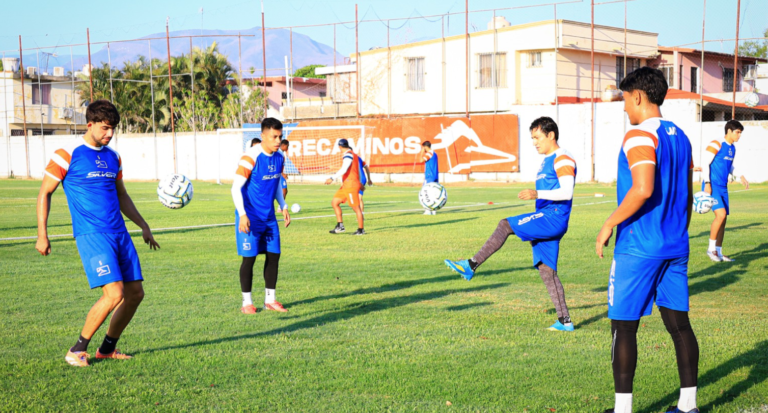 CORRECAMINOS CON LA MIRA PUESTA EN EL CLÁSICO 44